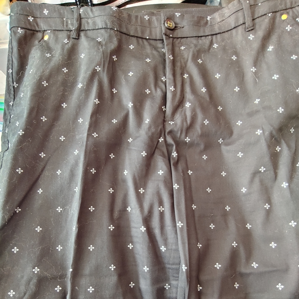 Khakis and Co. Capris pant Size 18
